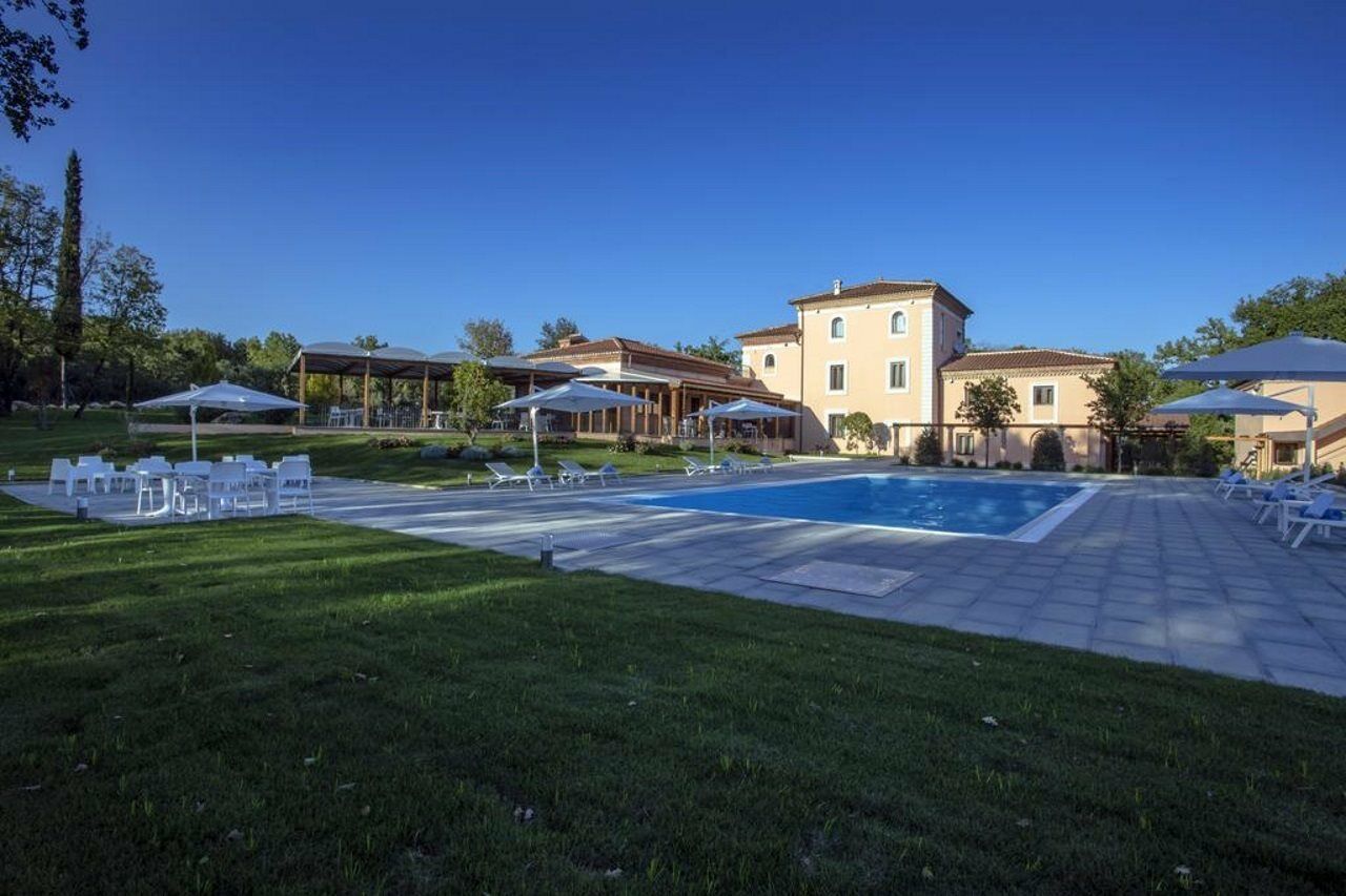 Tenuta Esdra Agrispa Pontecorvo Buitenkant foto